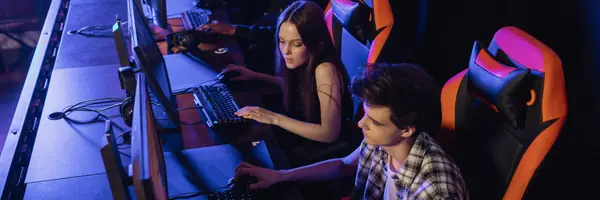 Understanding How Agile and DevOps Work Together